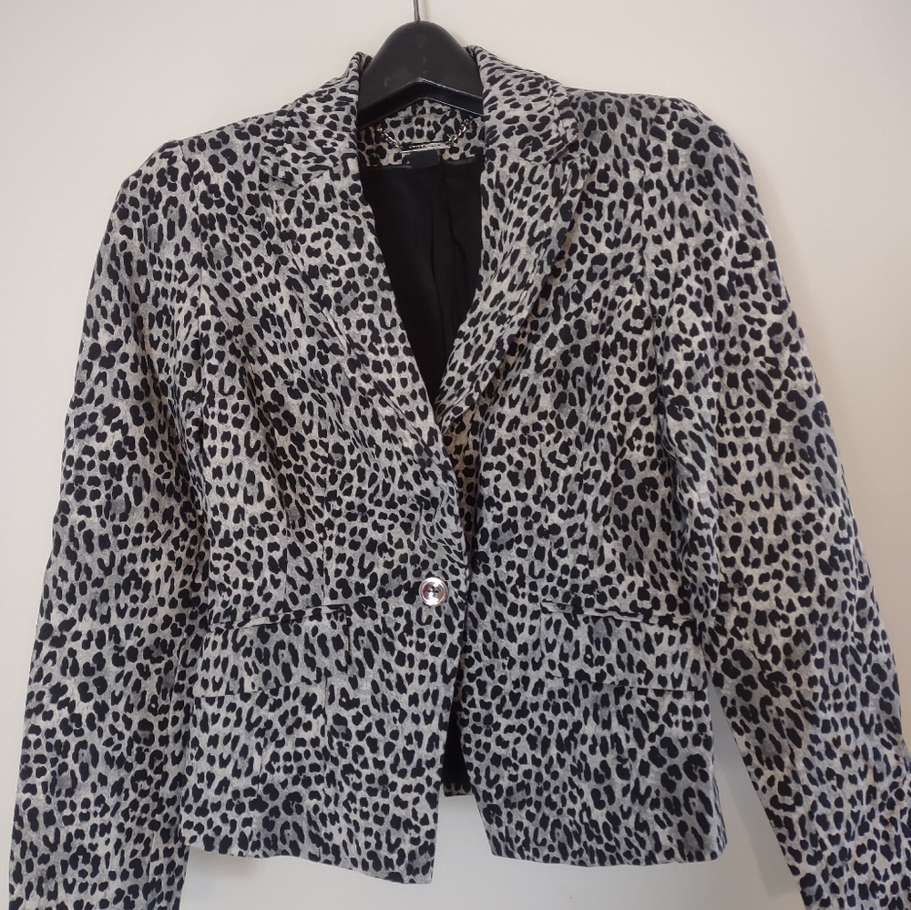 Coat jacket